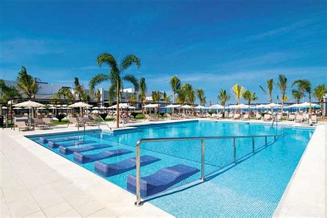 riu jamaica montego bay casinos.